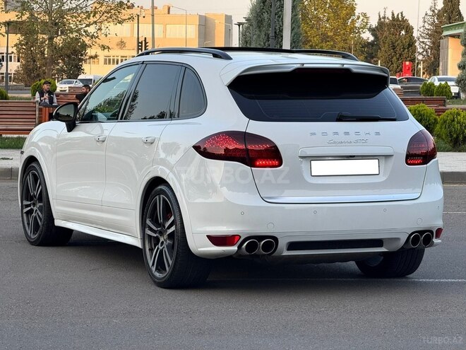Porsche Cayenne S 2013, 189,000 km - 4.8 l - Gəncə