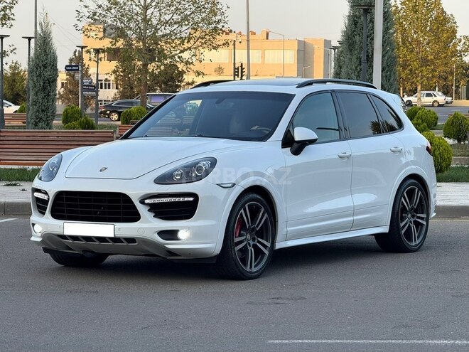 Porsche Cayenne S 2013, 189,000 km - 4.8 l - Gəncə