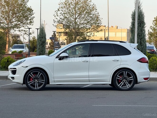 Porsche Cayenne S 2013, 189,000 km - 4.8 l - Gəncə