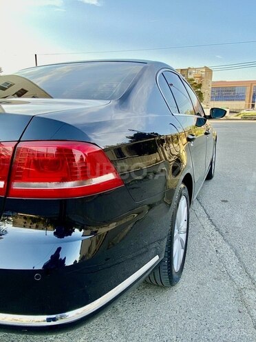 Volkswagen Passat 2012, 241,800 km - 1.8 л - Bakı
