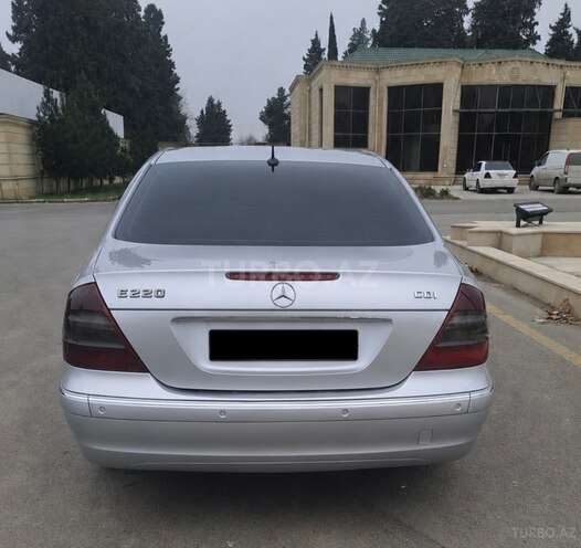 Mercedes E 220 2003, 405,000 km - 2.2 l - İmişli