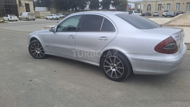 Mercedes E 220 2003, 405,000 km - 2.2 l - İmişli