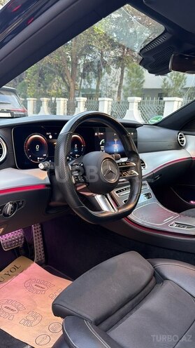 Mercedes E 300 e 2022, 63,000 km - 2.0 л - Bakı