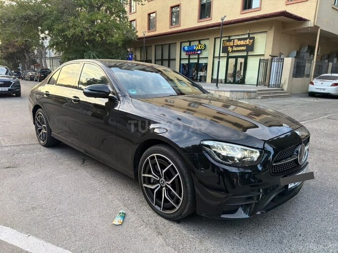 Mercedes E 300 e 2022, 63,000 km - 2.0 л - Bakı