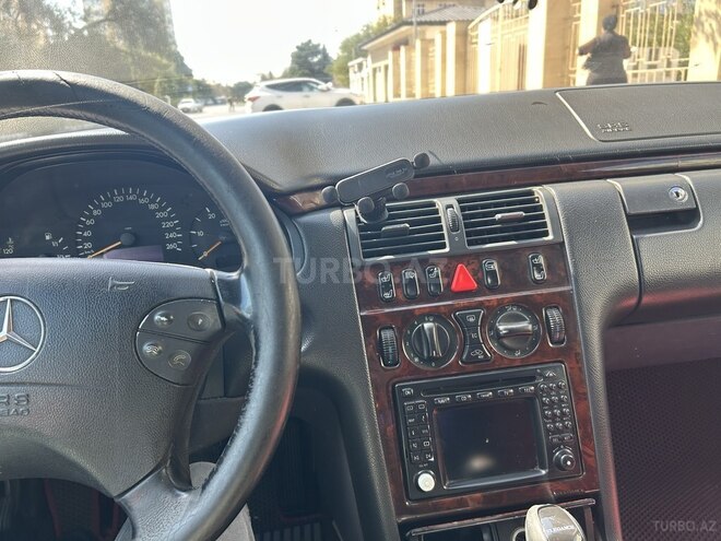 Mercedes E 220 2001, 500,000 km - 2.2 l - Bakı