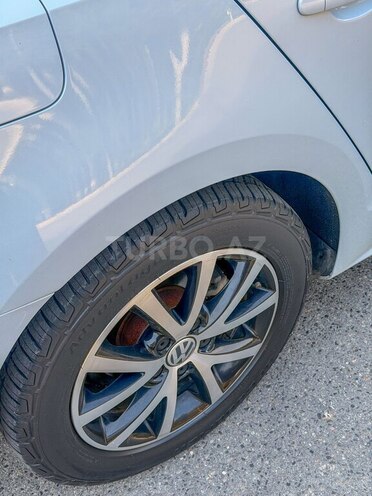 Volkswagen Jetta 2017, 126,000 km - 1.4 л - Sumqayıt