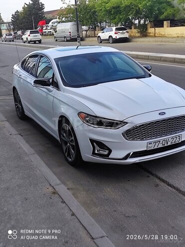 Ford Fusion (North America) 2019, 127,000 km - 2.0 л - Bakı