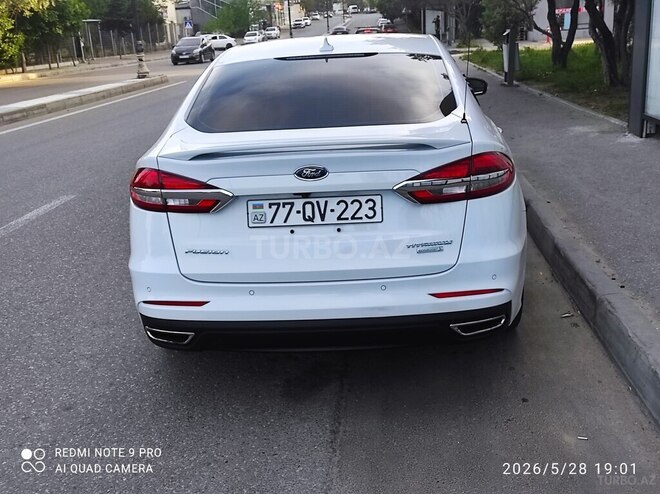 Ford Fusion (North America) 2019, 127,000 km - 2.0 л - Bakı