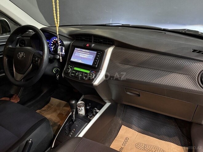 Toyota Corolla Fielder 2017, 177,000 km - 1.5 l - Bakı