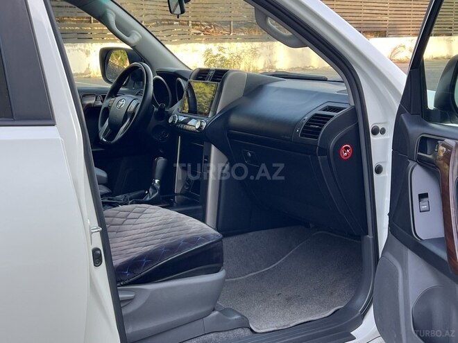 Toyota Land Cruiser Prado 2011, 158,330 km - 2.7 l - Bakı