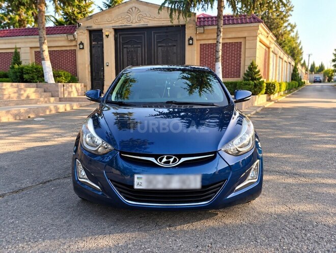 Hyundai Elantra 2015, 276,807 km - 1.8 l - Masallı