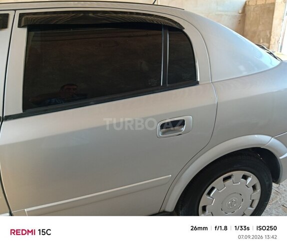Opel Astra 2002, 310,000 km - 1.6 l - Bakı