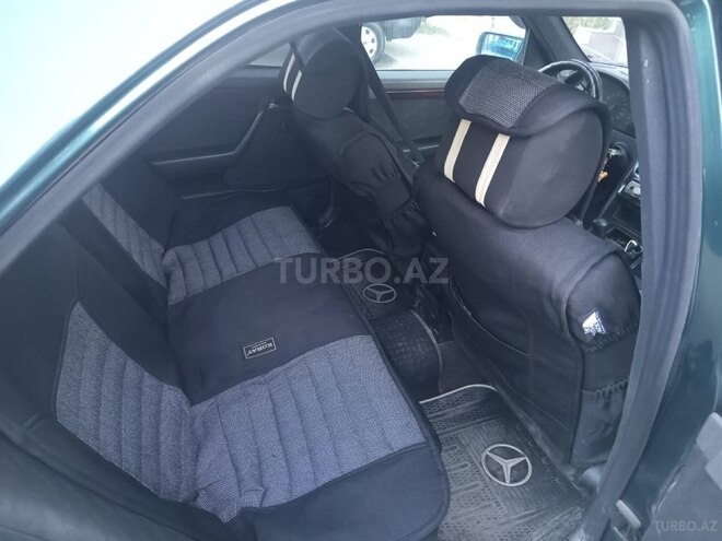 Mercedes C 220 1997, 845,678 km - 2.2 л - Qazax