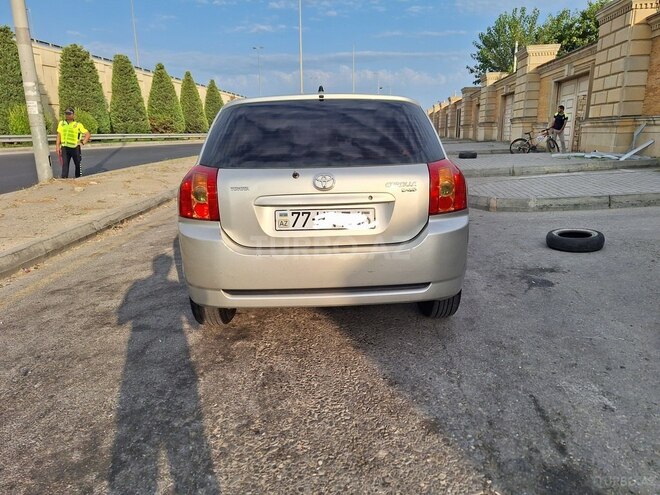 Toyota Corolla 2006, 415,000 km - 1.4 l - Bakı