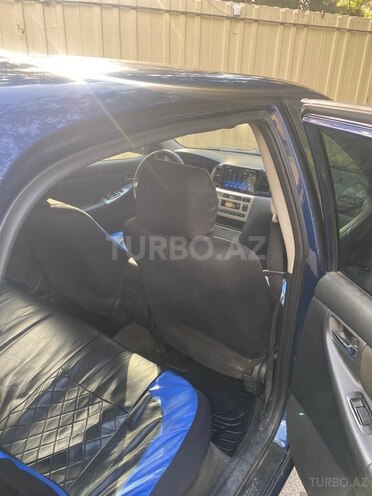Toyota Corolla 2005, 219,000 km - 1.4 l - Bakı