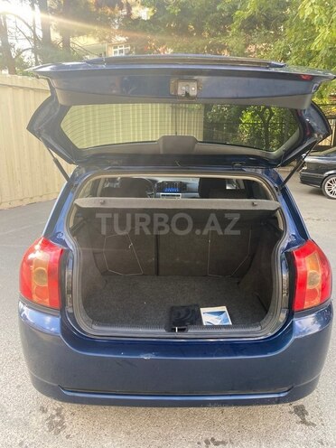 Toyota Corolla 2005, 219,000 km - 1.4 l - Bakı