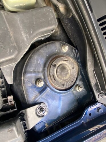 Toyota Corolla 2005, 219,000 km - 1.4 l - Bakı
