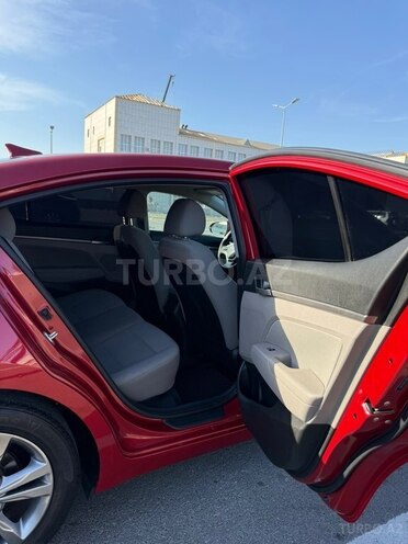 Hyundai Elantra 2018, 155,000 km - 2.0 l - Bakı