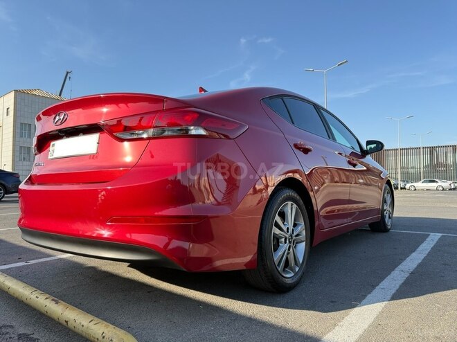 Hyundai Elantra 2018, 155,000 km - 2.0 l - Bakı