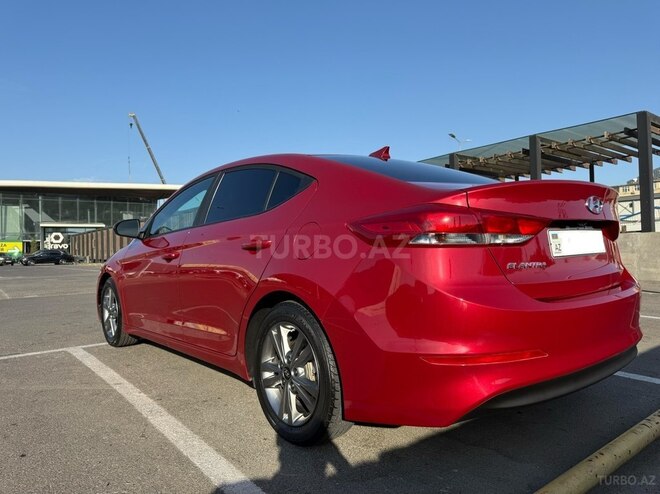 Hyundai Elantra 2018, 155,000 km - 2.0 l - Bakı