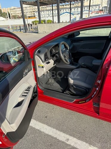 Hyundai Elantra 2018, 155,000 km - 2.0 l - Bakı