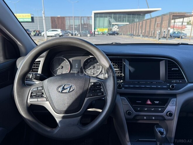 Hyundai Elantra 2018, 155,000 km - 2.0 l - Bakı