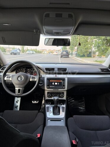 Volkswagen Passat 2010, 159,000 km - 1.8 l - Bakı