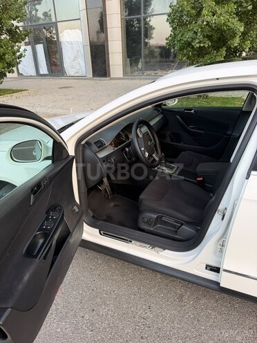 Volkswagen Passat 2010, 159,000 km - 1.8 l - Bakı