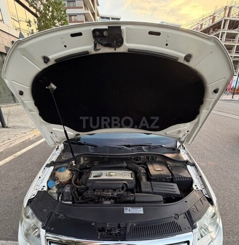 Volkswagen Passat 2010, 159,000 km - 1.8 l - Bakı