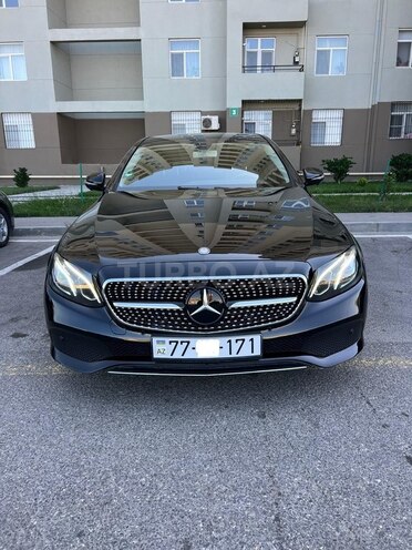 Mercedes E 220 d 2018, 275,000 km - 2.0 l - Bakı