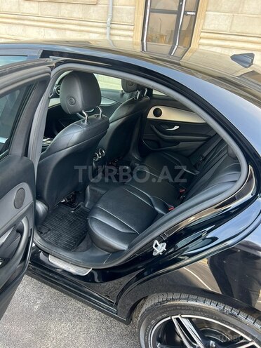Mercedes E 220 d 2018, 275,000 km - 2.0 l - Bakı