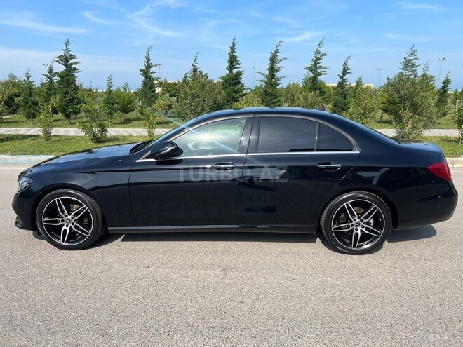 Mercedes E 220 d 2018, 275,000 km - 2.0 l - Bakı