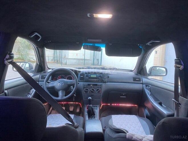 Toyota Corolla 2005, 500,000 km - 1.4 l - Bakı