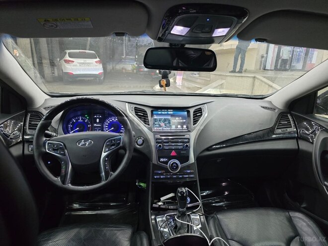 Hyundai Grandeur 2015, 206,000 km - 2.2 l - Bakı