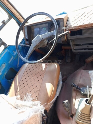 HOWO Sinotruk 2009, 570,005 km - 9.5 l - Qobustan