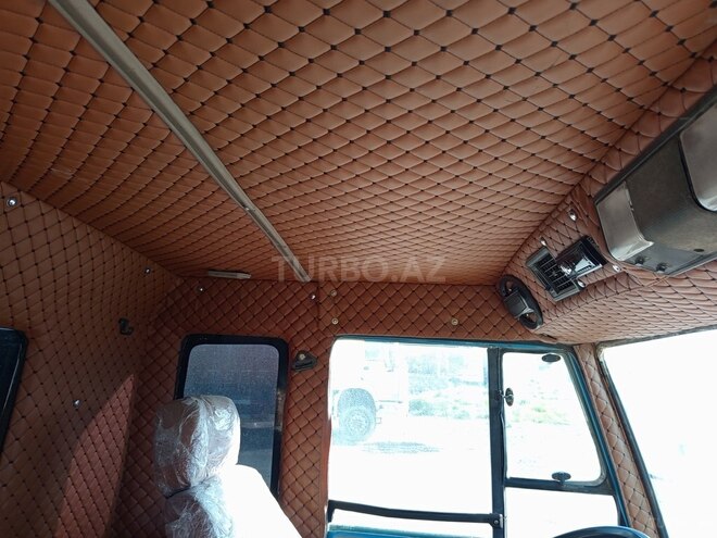 HOWO Sinotruk 2009, 570,005 km - 9.5 l - Qobustan