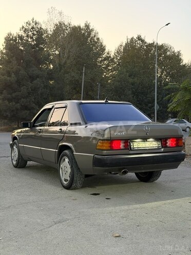 Mercedes 190 1990, 428,000 km - 2.0 l - Bərdə