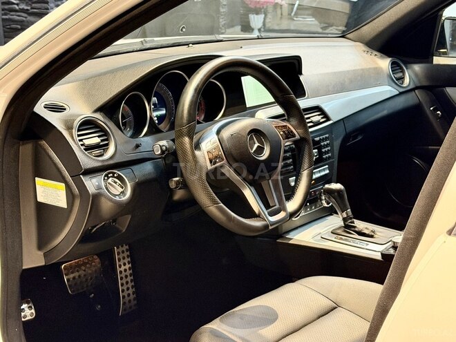 Mercedes C 250 2012, 273,000 km - 1.8 l - Bakı