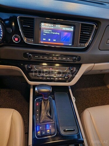 Kia Carnival 2017, 246,000 km - 2.2 l - Bakı
