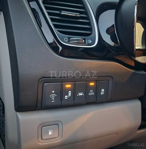 Kia Carnival 2017, 246,000 km - 2.2 l - Bakı