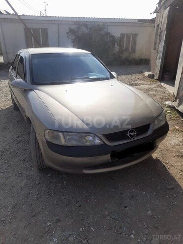 Opel Vectra 1996, 260,000 km - 1.8 l - Xaçmaz