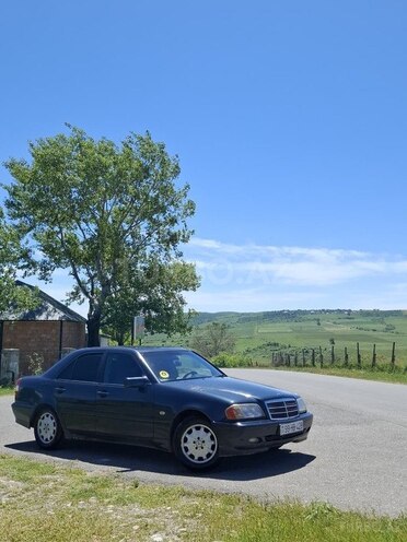 Mercedes C 200 1999, 457,000 km - 2.0 l - Sumqayıt