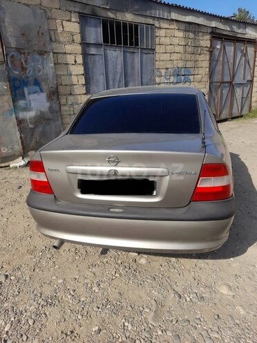 Opel Vectra 1996, 260,000 km - 1.8 l - Xaçmaz