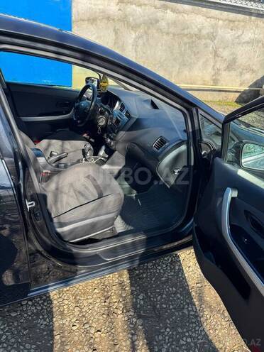 Kia Ceed 2013, 318,000 km - 1.4 l - Bakı