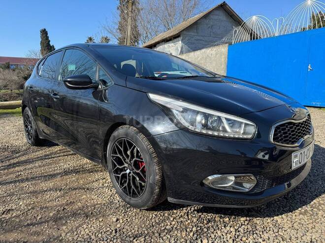 Kia Ceed 2013, 318,000 km - 1.4 l - Bakı