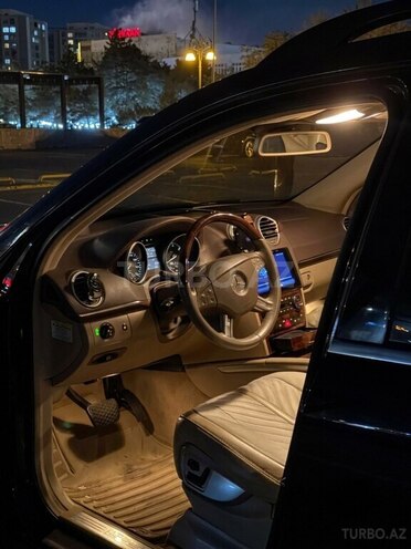 Mercedes GL 450 4MATIC 2007, 313,000 km - 4.7 l - Bakı
