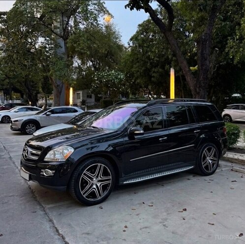 Mercedes GL 450 4MATIC 2007, 313,000 km - 4.7 l - Bakı