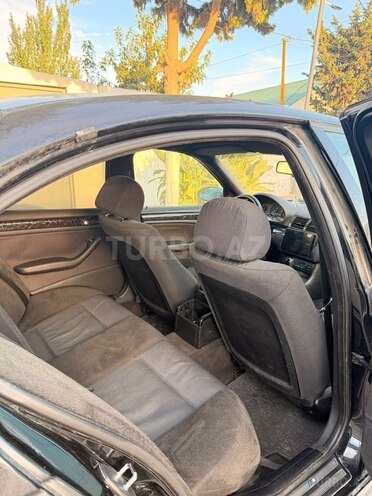 BMW 318 2002, 180,000 km - 2.0 l - Bakı