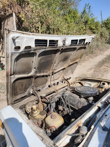 LADA (VAZ) 2106 1984, 584,585 km - 1.6 l - Salyan