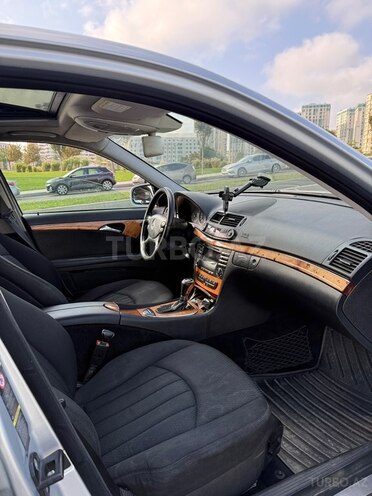 Mercedes E 220 2006, 350,000 km - 2.2 l - Bakı